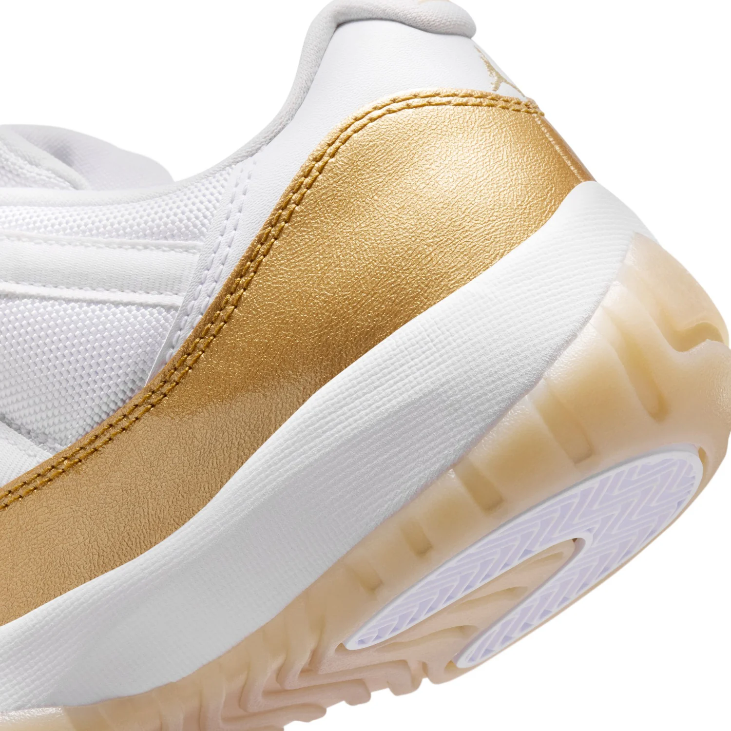 Retro 11 - Womens - Image 8