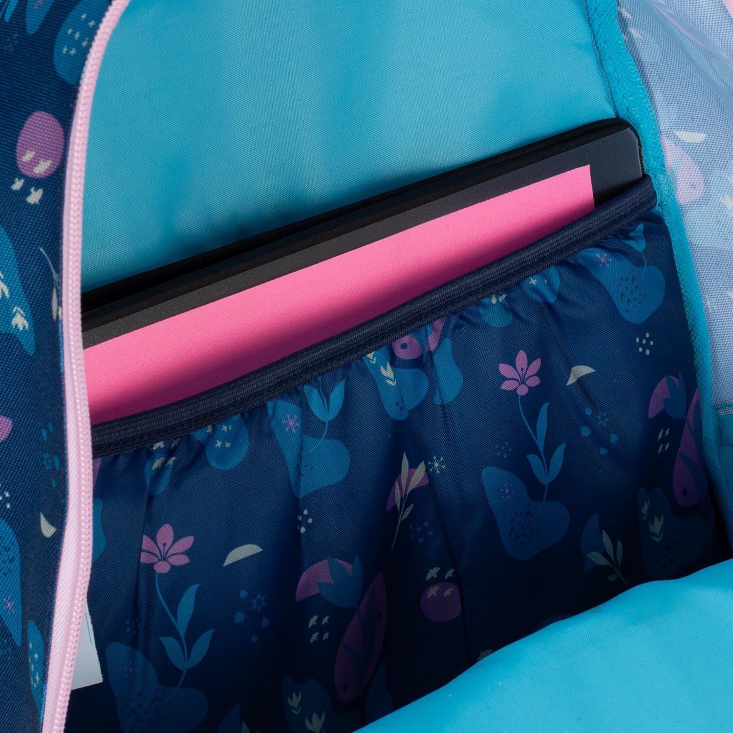 Frozen Light Up Backpack - Image 2
