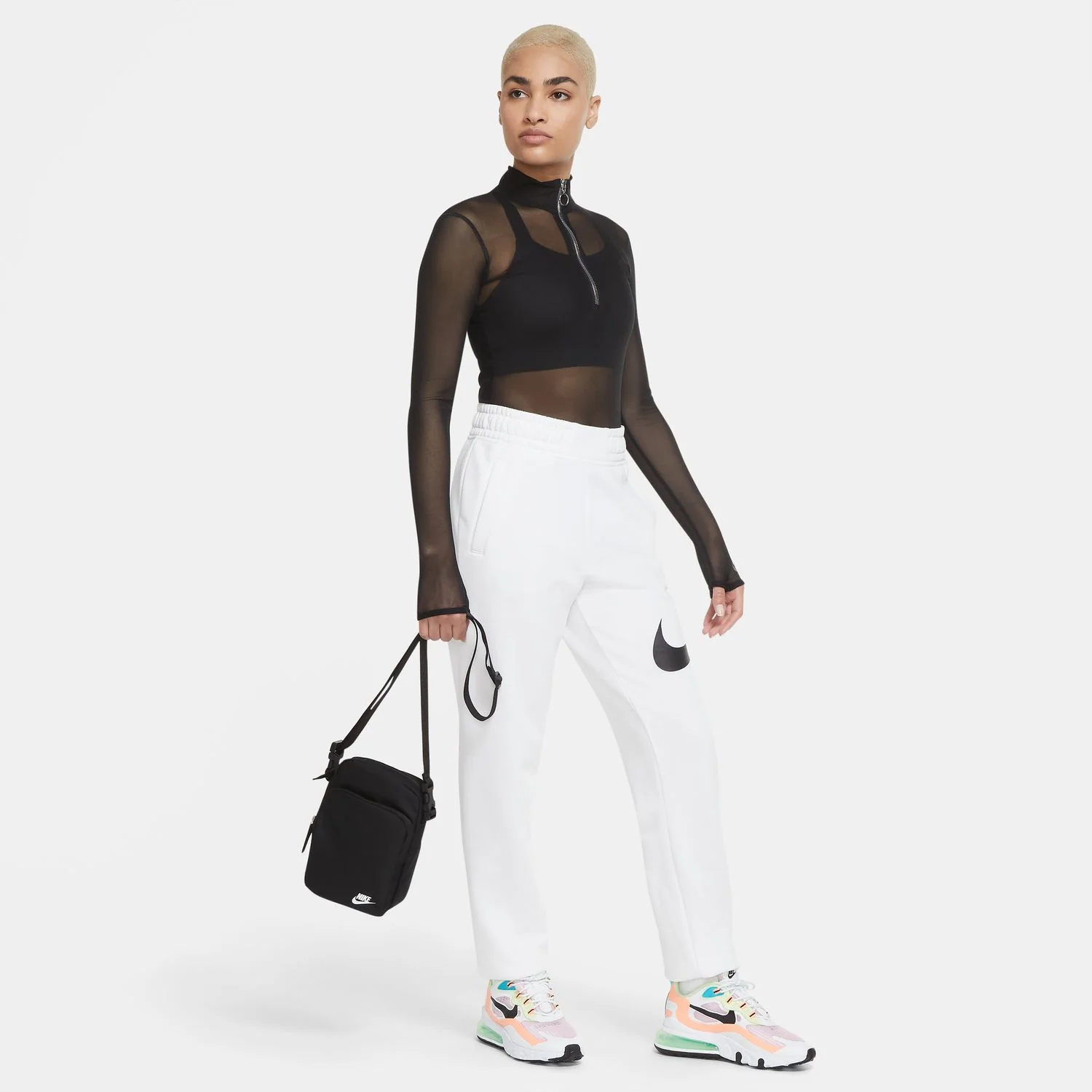Heritage Crossbody Pack - 4L - Image 6