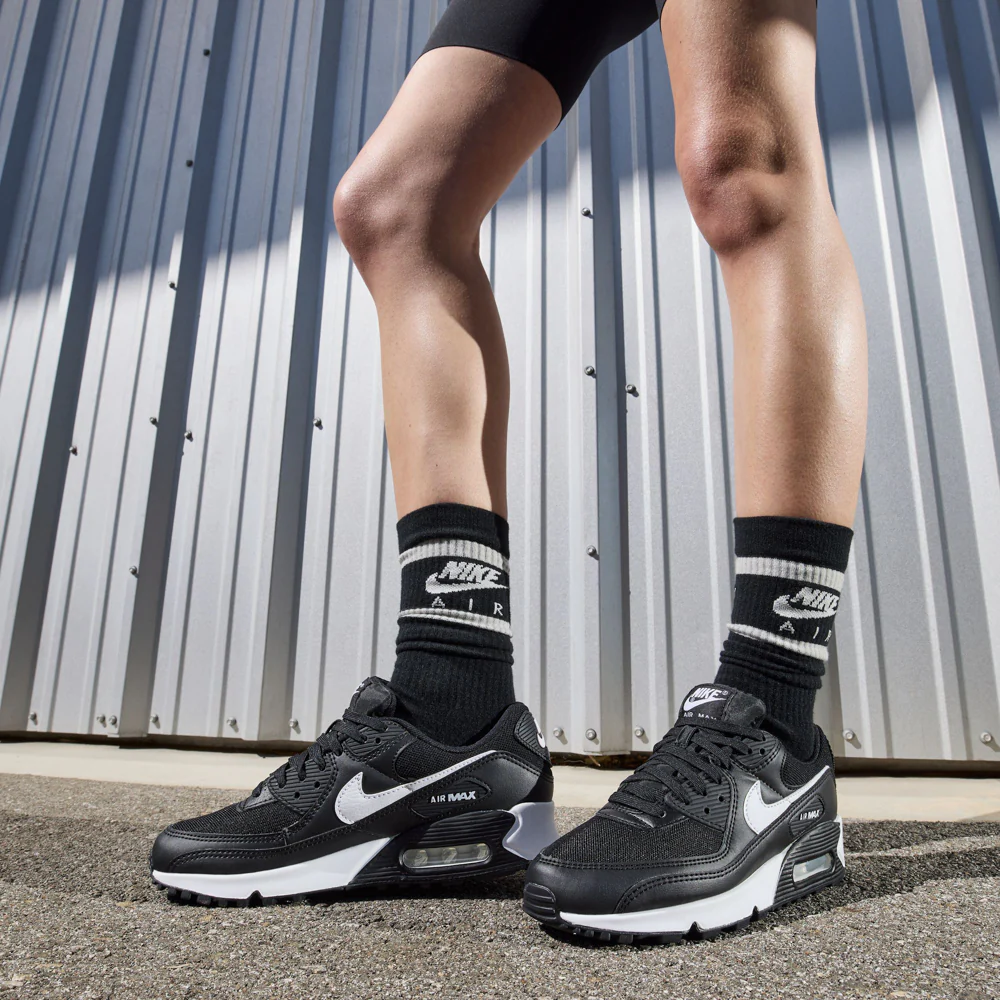 Air Max 90 - Womens - Image 2