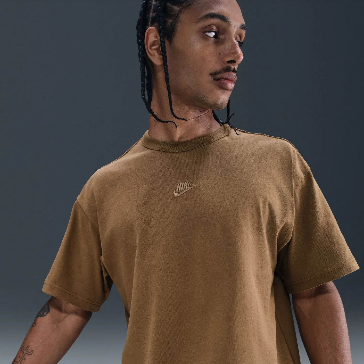 HW Essential Tee -Mens - Image 4