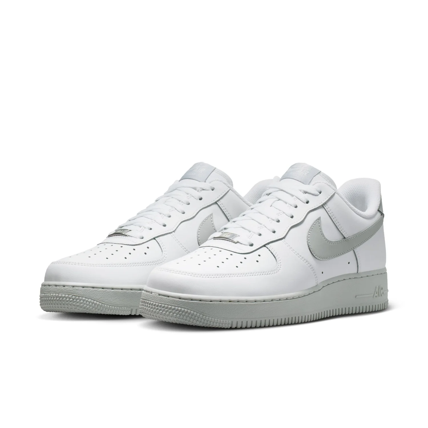Air Force 1 Low 07 - Mens - Image 2