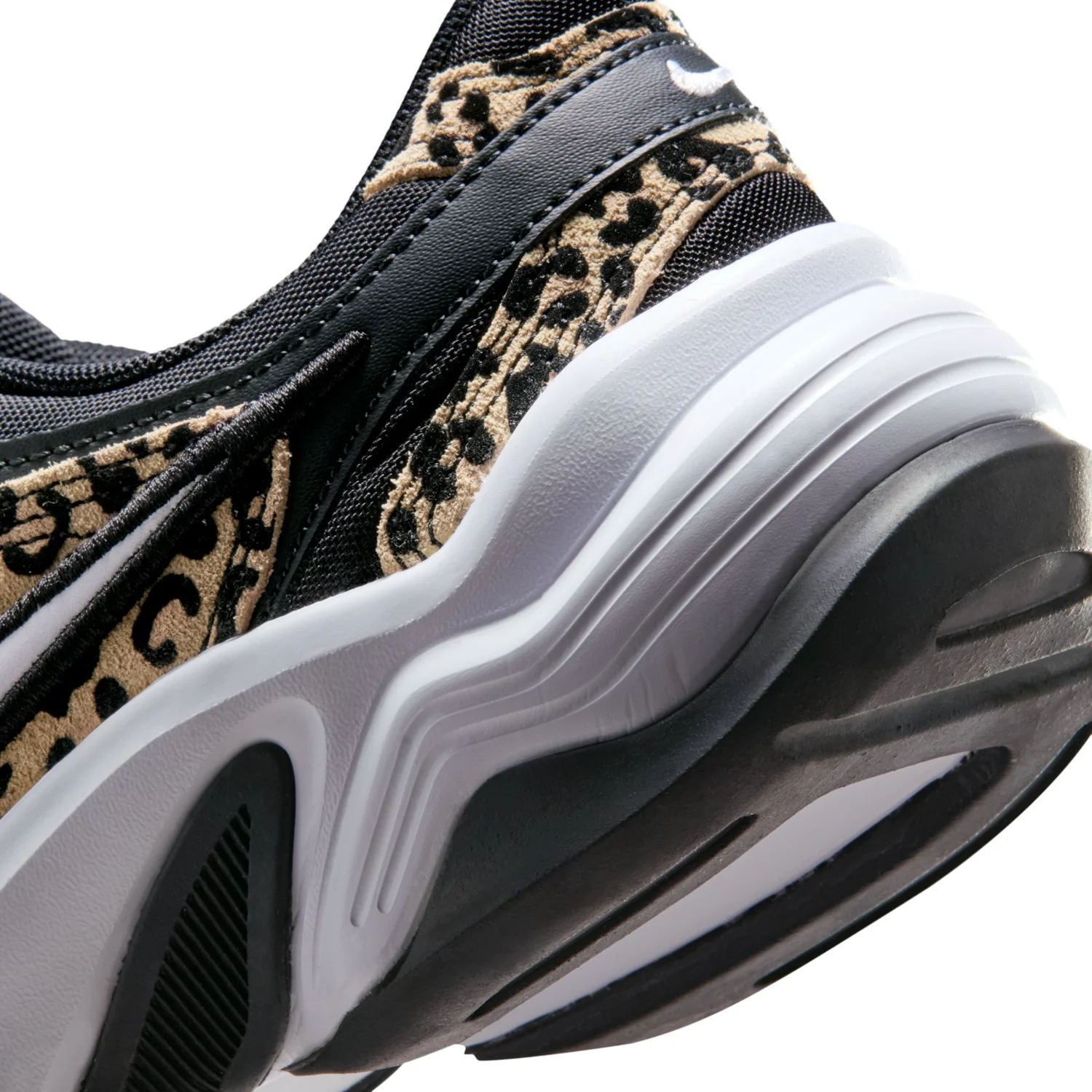AL8 - Womens - Image 7