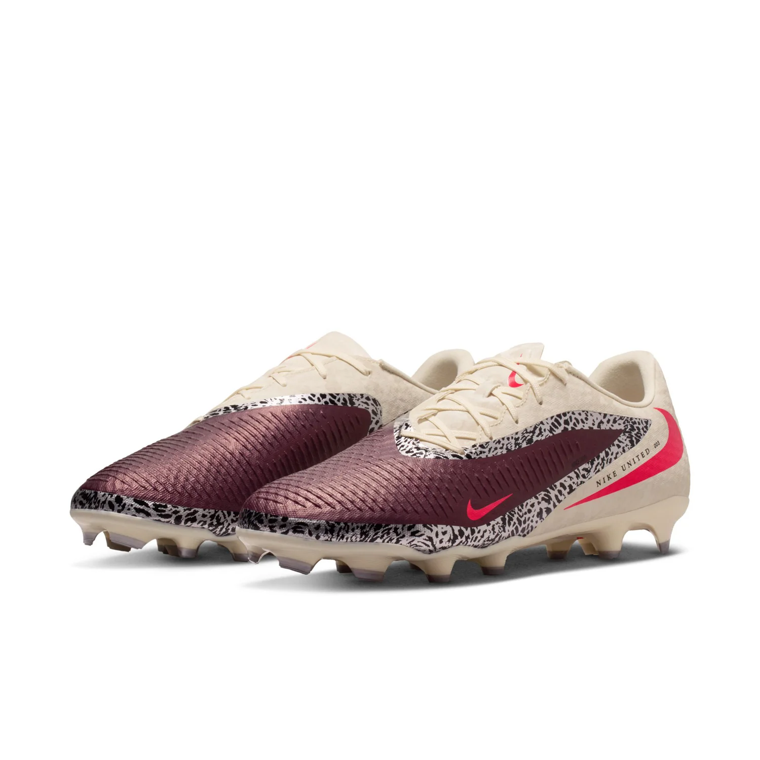 Phantom 6 Low Academy FG/MG - Mens - Image 2