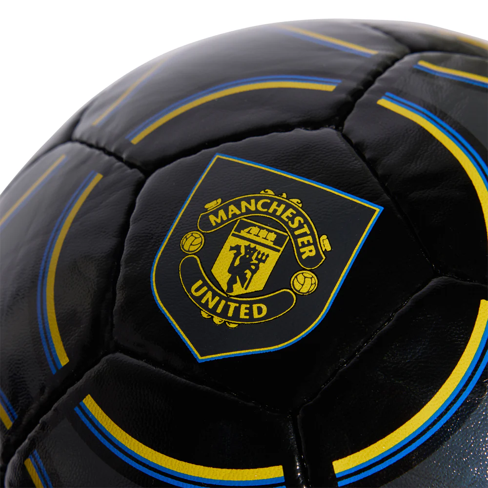 Manchester United Football Club Trefoil Ball - Image 3